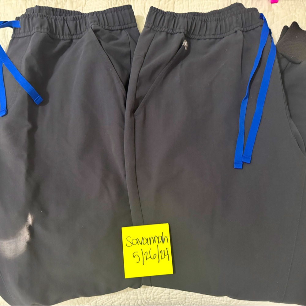 Figs Charcoal Tansen Short Large
